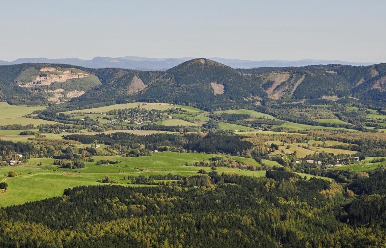 Apartman Na Svahu, Krkonose Žacléř Zewnętrze zdjęcie